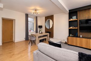 Lounge/Diner- click for photo gallery